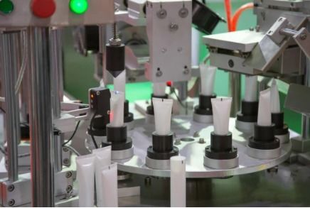數字經濟賦能產業數字化 衛生用品行業的未來已來